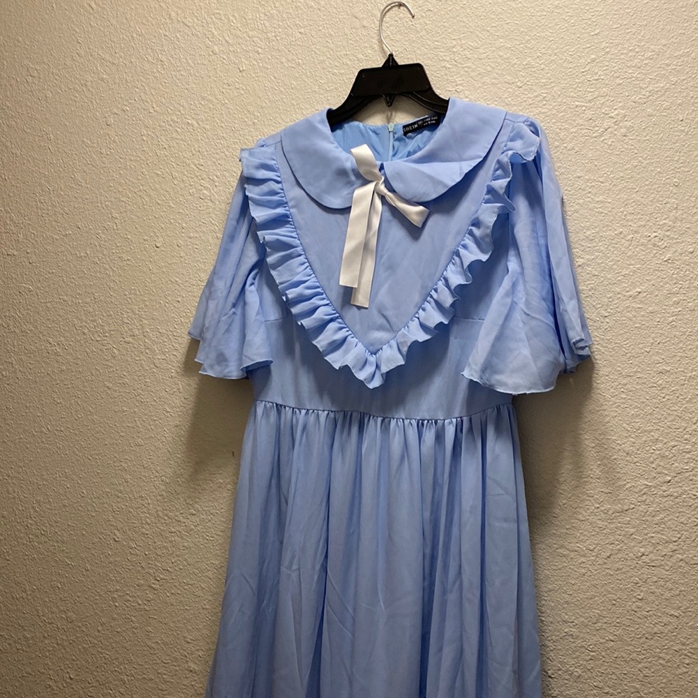 Baby blue dress